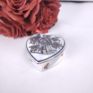 Vintage Overjoy Heart Trinket Box Blue Gold Floral Porcelain – Hand Painted Hong